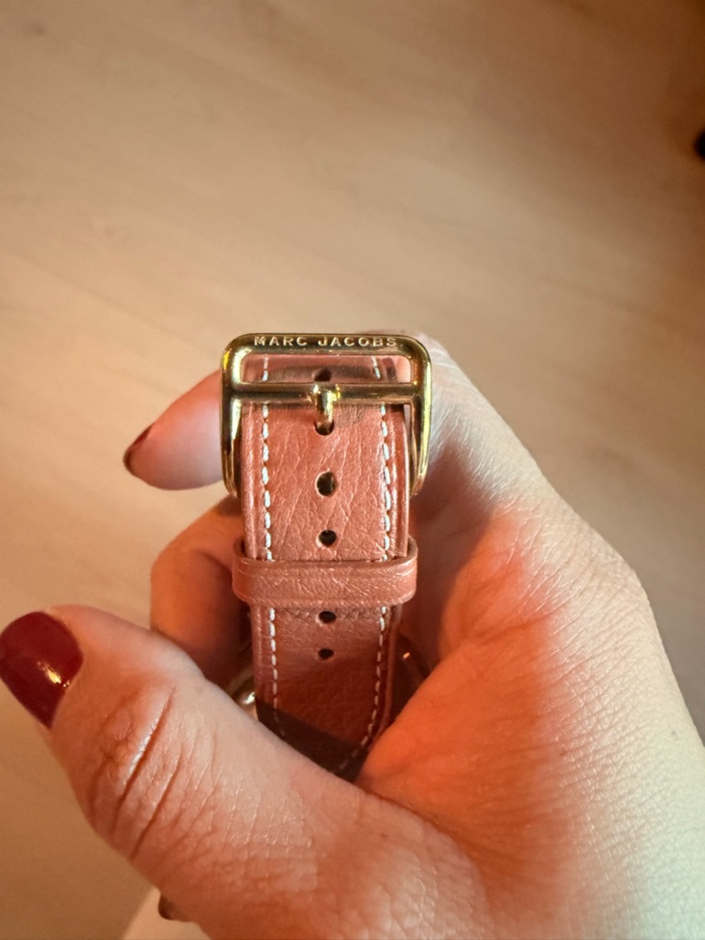 Classic Round Dial Leather Strap Watch - Brown & Gold - Picture 5 of 6